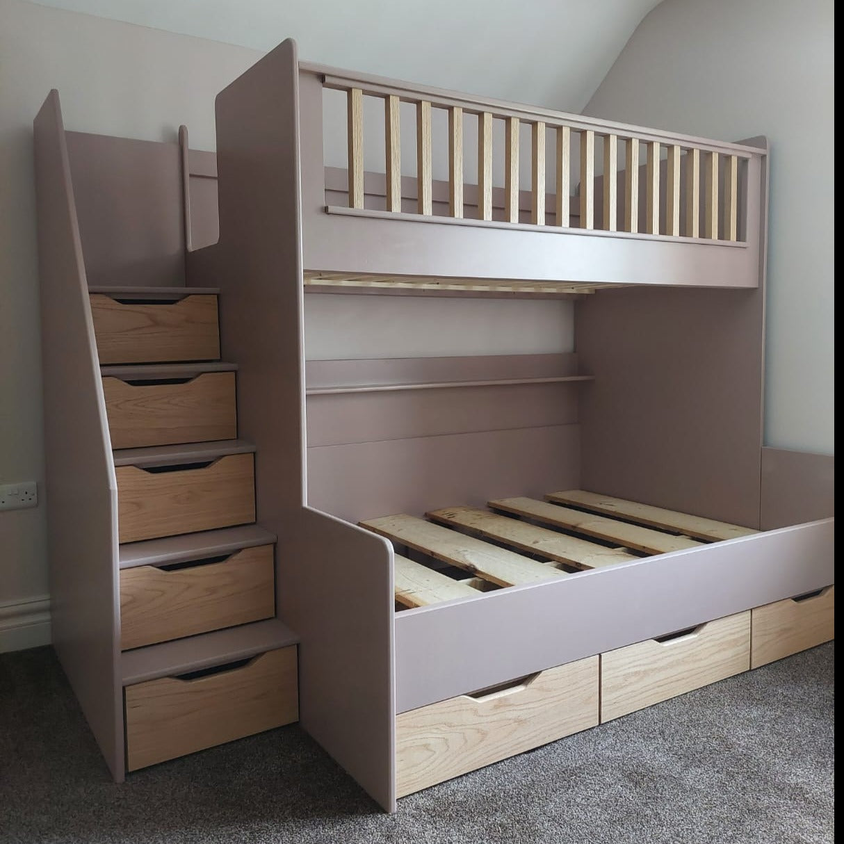 Deluxe Bunk (oak stairs)