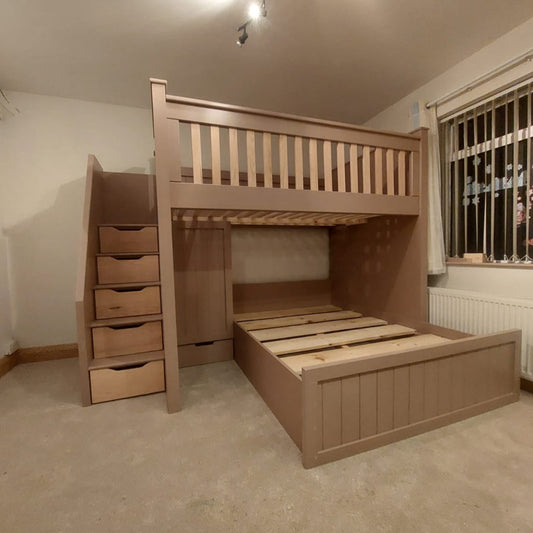 Deluxe L Shape Bunk (oak stairs)